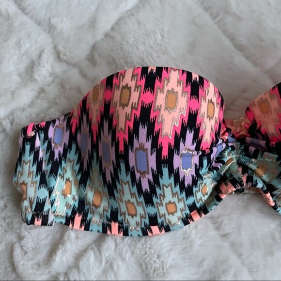Victoria’s Secret | Warm Ikat “The Flirt Bandeau” Bikini Top | Size 32A - Picture 5 of 11